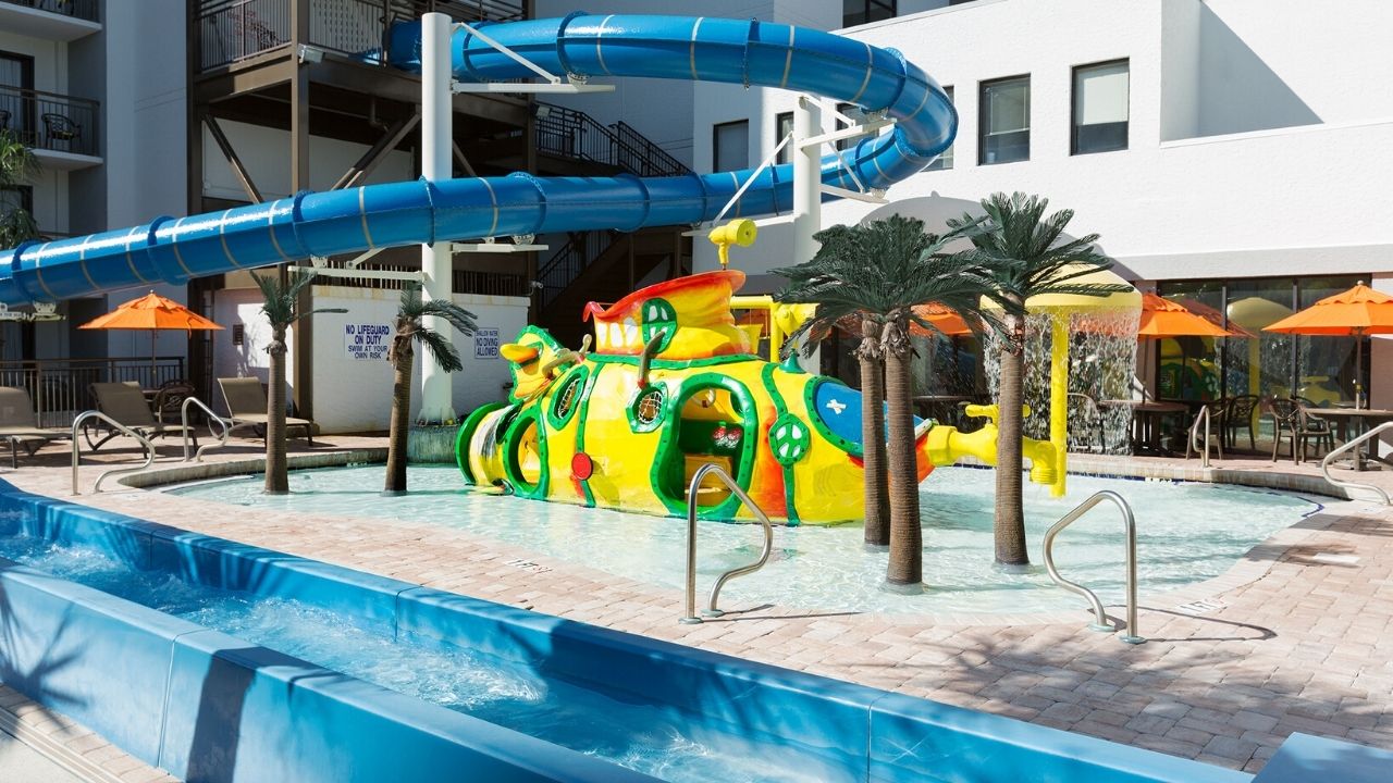 Grande Cayman Resort - Water Park and Slide
