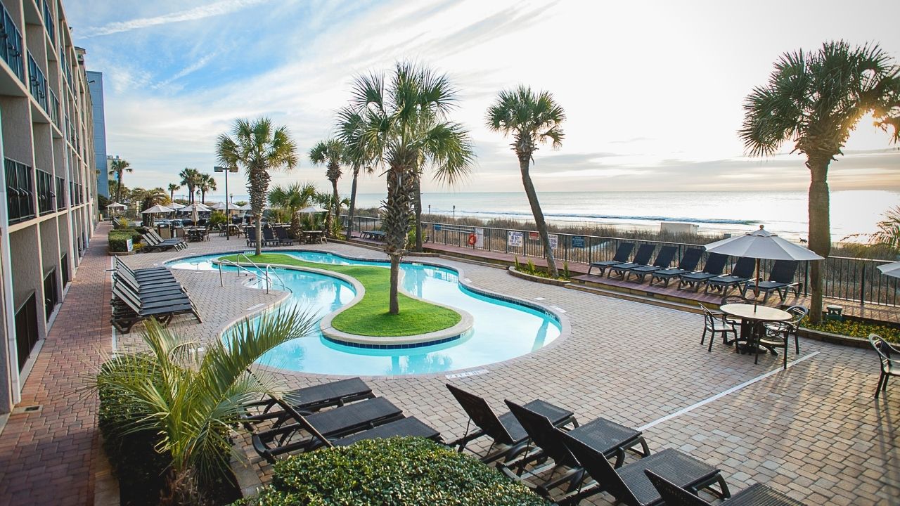 Compass Cove Resort - Lazy River and Pool Deck