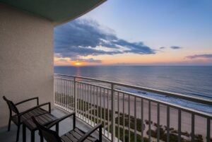 Courtyard by Marriott Balcony Sunrise