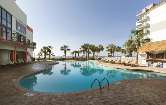 Grande Cayman Resort - Outdoor Pool